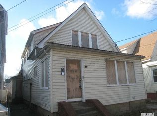 10910 Liverpool St, Jamaica, NY