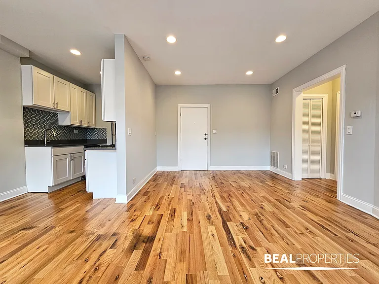 4601-09 N Lincoln Ave — Photo 13