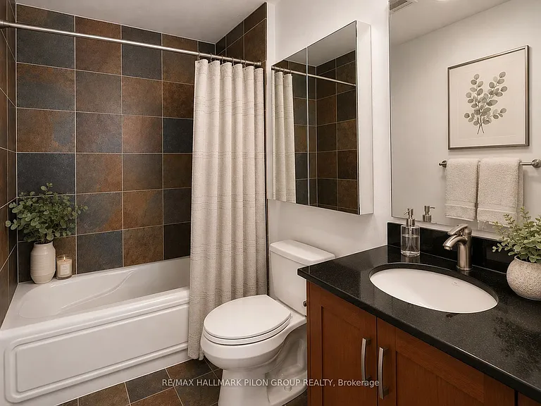 95 Bronson Ave #902 — Photo 10