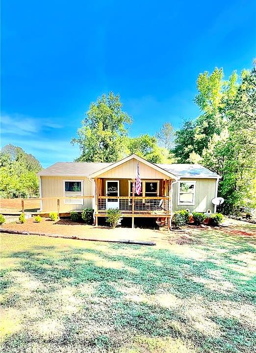 1st image of 1090 River Woods Dr