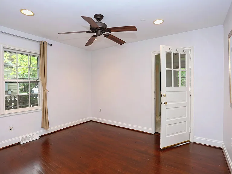 502 Pritchard Ave — Photo 12