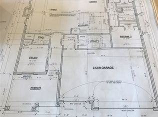 1201 NW Thornbury Dr, Lawton, OK 73505