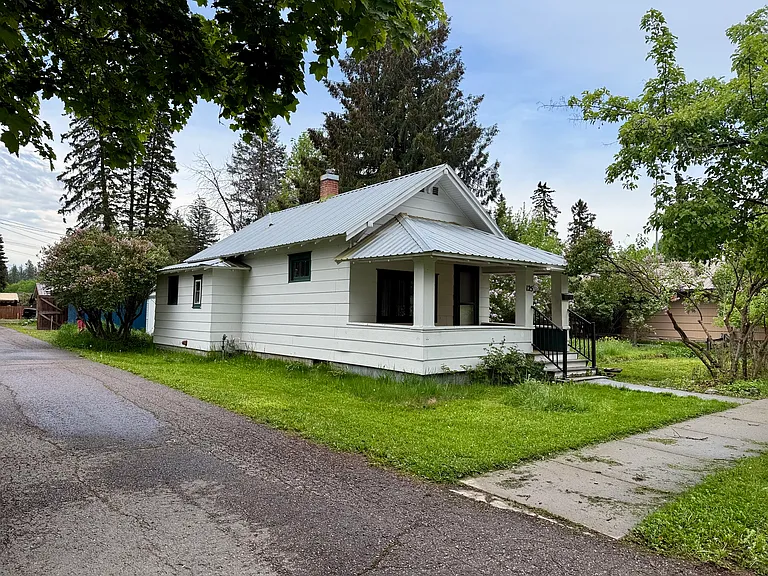 125 Mill Ave — Photo 2