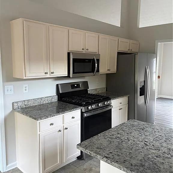 2575 Hamilton Chase Run — Photo 5