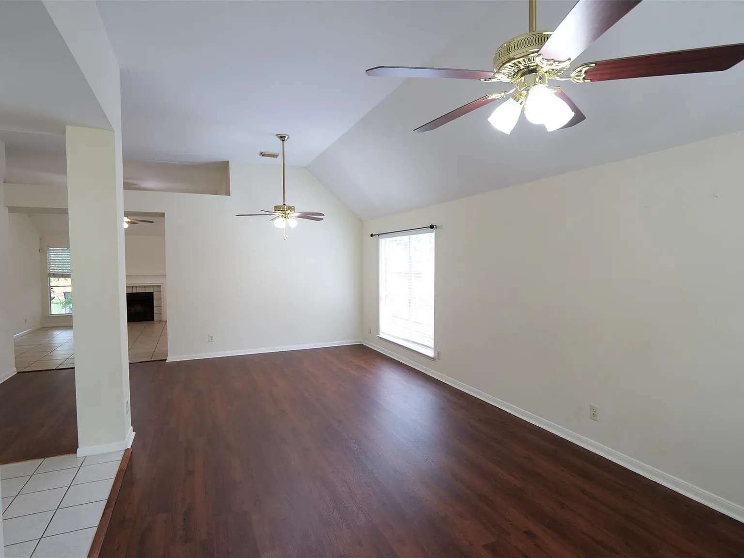 4 bed, 2.0 bath, 2025 sqft, $2,100 — Photo 4