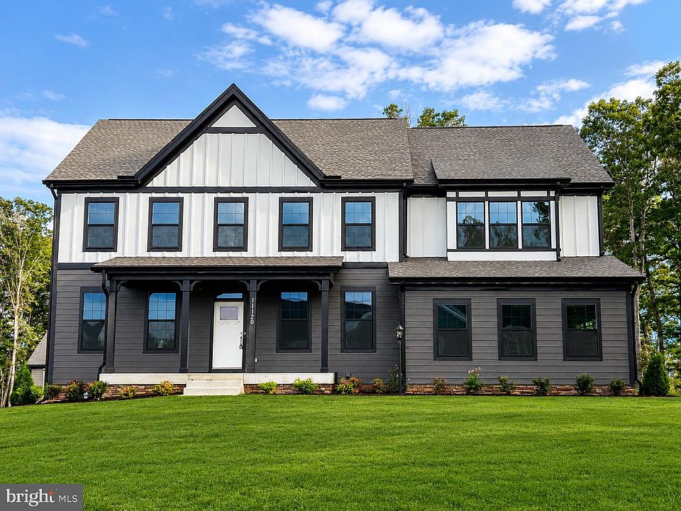 1st image of 144 Forest Flower Dr