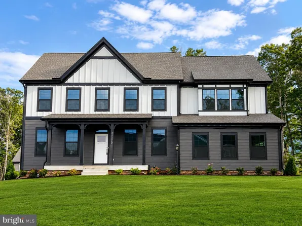 144 Forest Flower Dr, Stafford, VA 22554