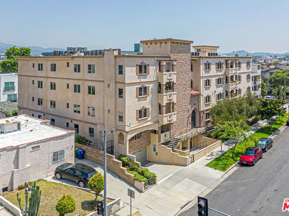 5057 Maplewood Ave #Penthouse 4, Los Angeles, CA 90004