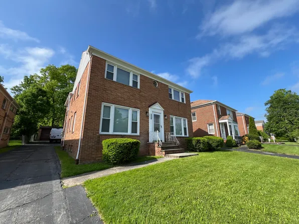 14294 Cedar Rd #1, Cleveland, OH 44118
