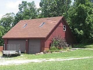 2nd image of 30010 Shaler Rd