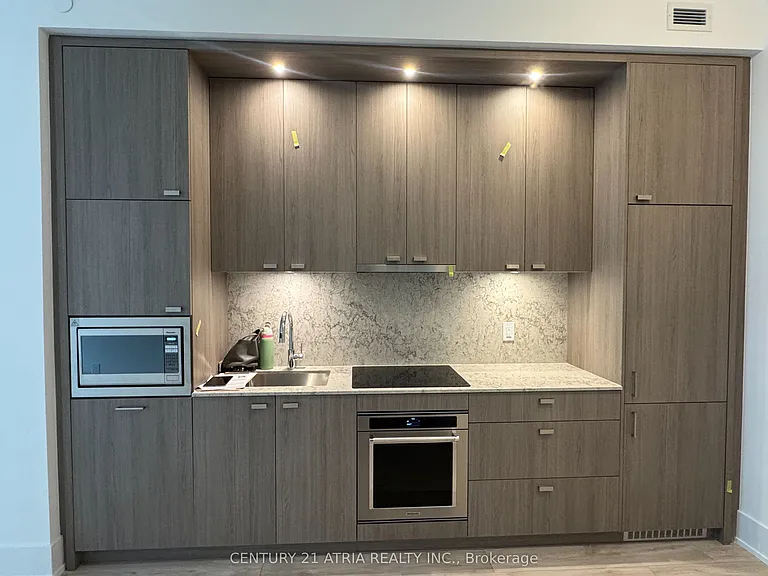 115 Denison Ave #402 — Photo 1