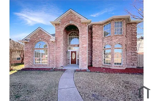 8402 Trail Lake Dr Photo 1