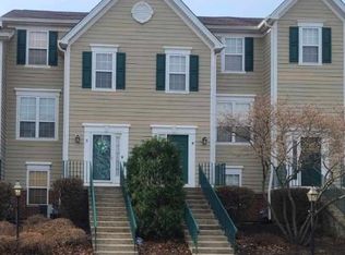 2426 Courtyard Cir Unit 5, Aurora, IL