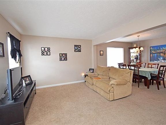 4th image of 6444 Lakearbor Dr