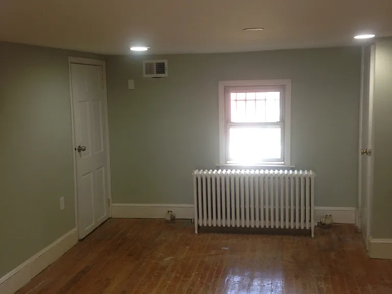 3204 22nd St NE — Photo 6