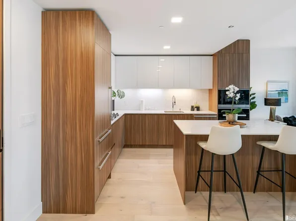 2177 3rd St #705, San Francisco, CA 94107