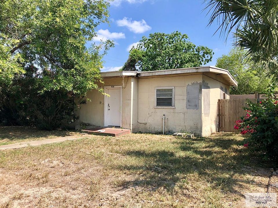 1st image of 914 Boca Chica Blvd