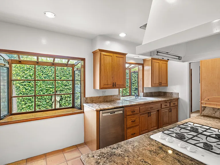3600 Coolidge Ave — Photo 19