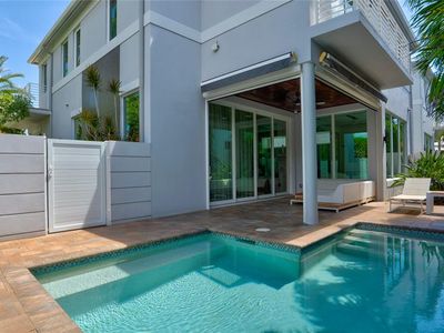 3200 NE 26th St, Fort Lauderdale, FL, 33305