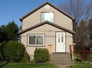 363 Caroline Ave, Hubbard, OH 44425