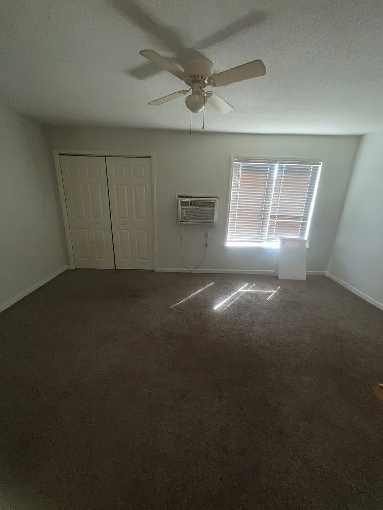 Building Photo - 222 Walnut Hill Dr #C-12