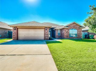 8116 Rambling Rd, Oklahoma City, OK 73132