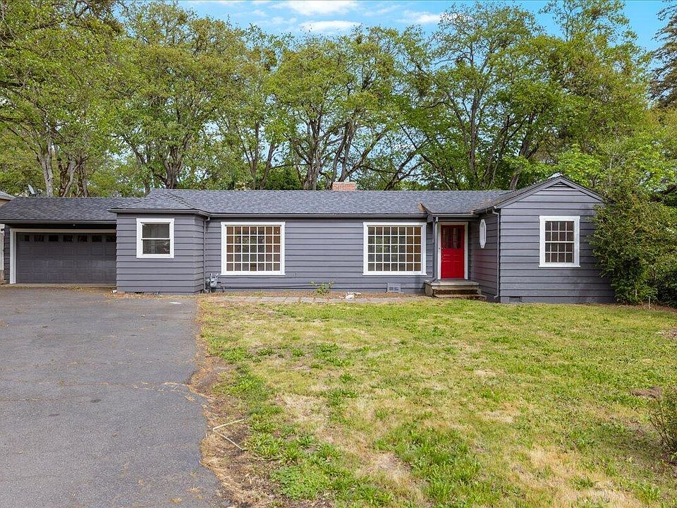 1st image of 71 Black Oak Dr