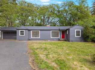 71 Black Oak Dr, Medford, OR 97504