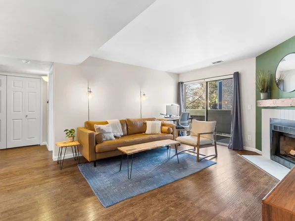 4682 White Rock Cir APT 10, Boulder, CO 80301
