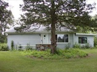 W367S2734 Mill Pond Rd, Dousman, WI 53118