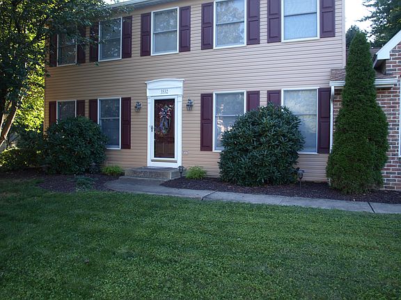 3rd image of 3532 Skyline Dr