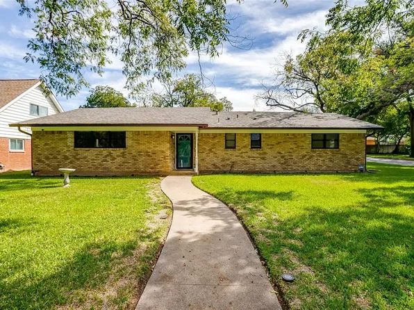 713 Waggoner Dr, Arlington, TX 76013