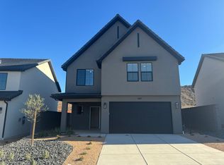 1801 S Wolverine Way, Washington, UT 84780