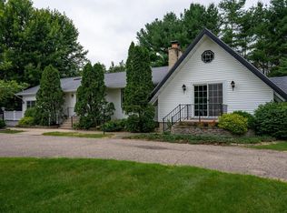 W6407 20th St W, Necedah, WI 54646