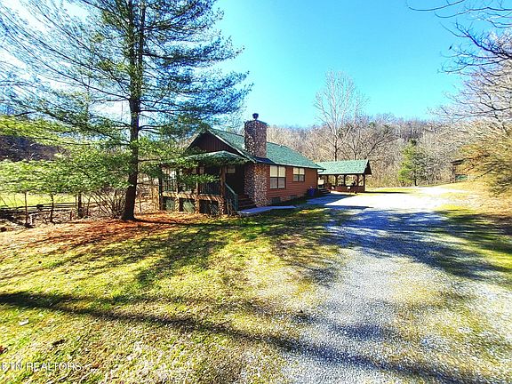 5th image of 801805 Hardin Ln