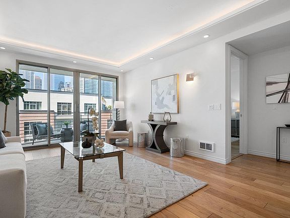3rd image of 219 Brannan St Unit 8B