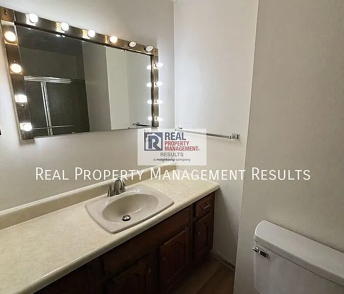 895 Claymark Way #205 — Photo 10