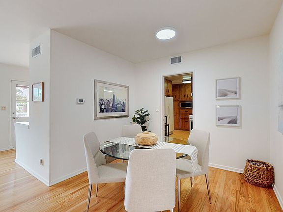5th image of 7918 Teesdale Ave