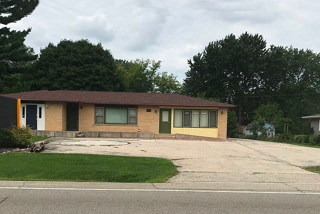1st image of 564 Barron Blvd