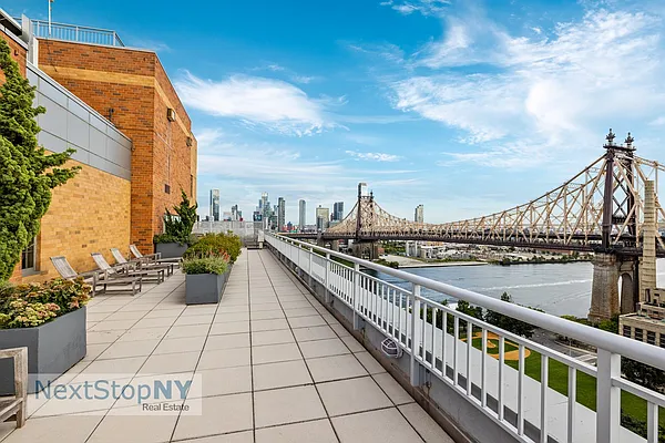 Rented by NextStopNY | media 33