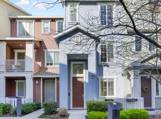 194 Greyhawk Ct, Mountain View, CA