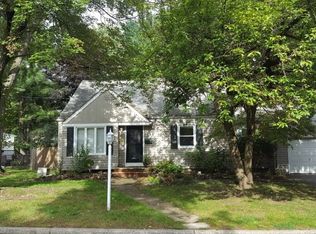 241 Garden Rd, Pompton Lakes, NJ 07442