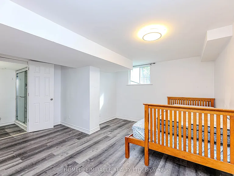 851 Bennett Ct — Photo 41