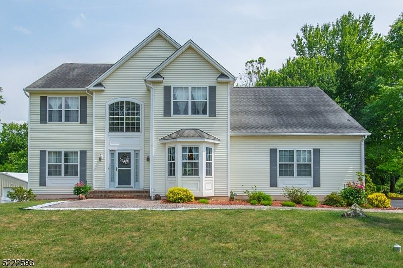 17 Ryan Way, Hackettstown, NJ 07840 | Zillow