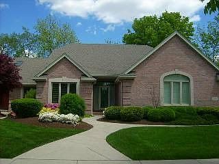 1st image of 148 Larchwood Dr
