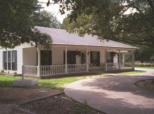 677 W Kansas St, Van, TX 75790