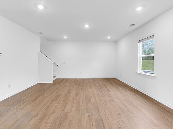 Peeksville Landing H S46 Portland 8