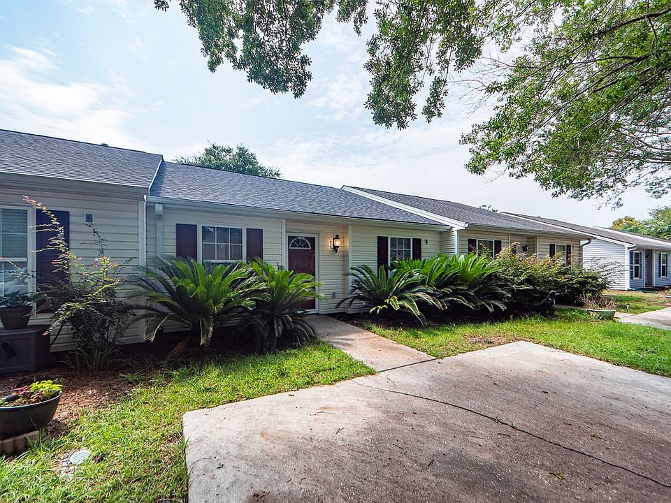 1st image of 1421 Amanda Park Ln