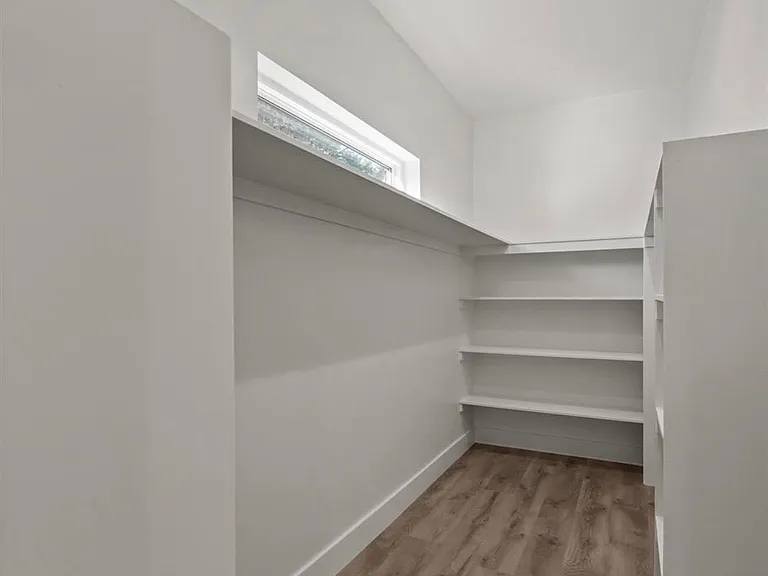 5636 Paris Dr — Photo 20