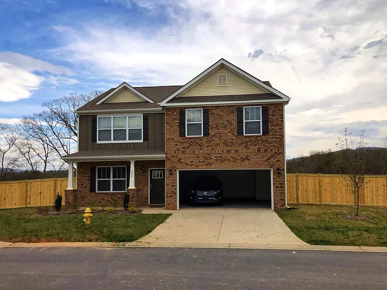 208 Marathon Ln — Photo 27